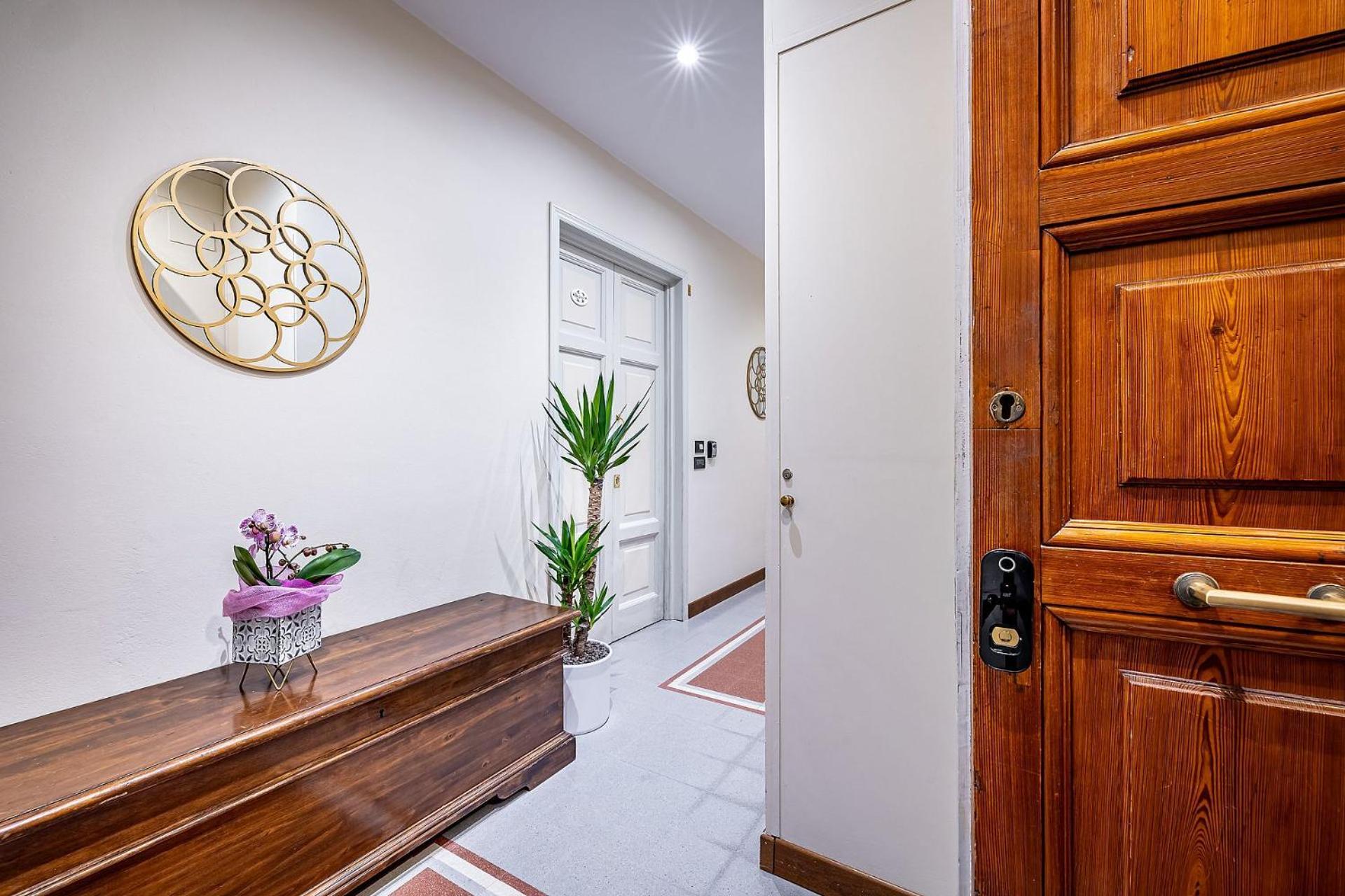 Three Apartments Via Roma Florence Luaran gambar